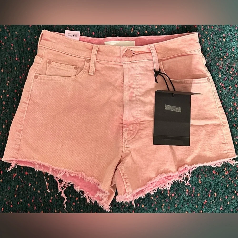 RARE MOTHER NWT The Tomcat Kick Fray Denim Shorts in Into The Midst—26